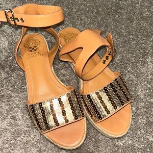 Women’s Vince Cumato Sandals size 7.5 in great condition